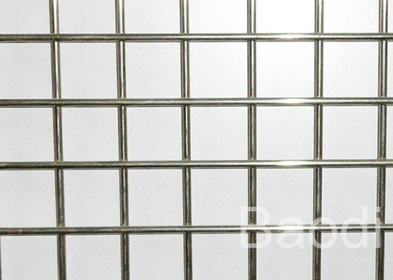 Низкоуглеродистые листы сетки сварки железной проволоки, провод борова ограждая отверстие сетки 25 до 150мм