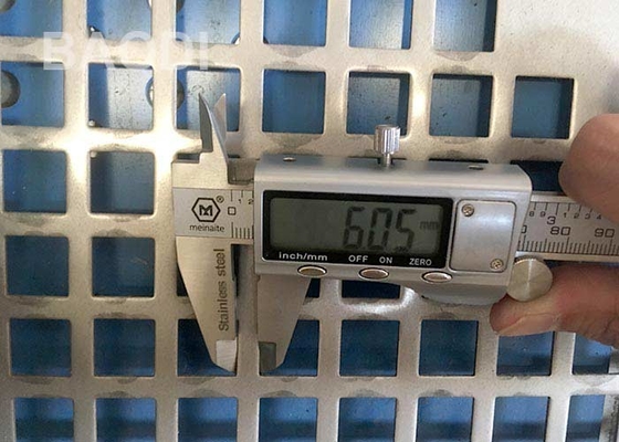Отверстие квадрата гальванизировало декоративный ODM экрана пефорировало сетку 1m x 2m