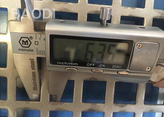 Ширина углерода 1m пефорировала стальной экран предохранения от квадратного отверстия сетки