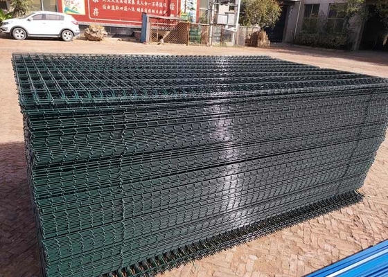 Pvc загородки ячеистой сети сада 6ft покрывая сваренное отверстие квадрата утюга