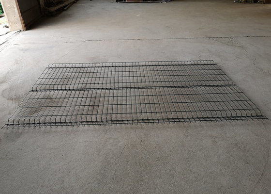 Антиржавейный Pvc разделительной стены ячеистой сети 50x150mm покрыл приваренную решетку