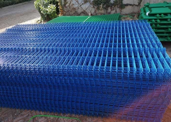 загородка ячеистой сети столба квадрата 50x100mm стальная сварила распылять цинковой пыли